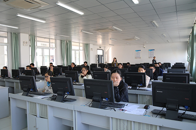 我校圓滿完成2018年注冊(cè)會(huì)計(jì)師全國(guó)統(tǒng)一考試計(jì)算機(jī)系統(tǒng)技術(shù)服務(wù)保障工作